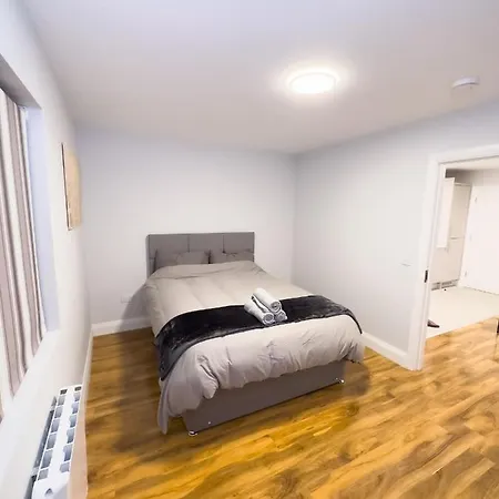Entire Cozy Apartment